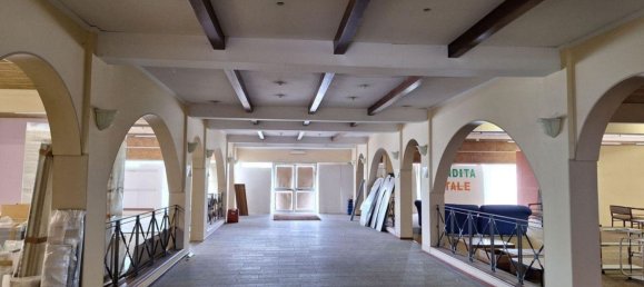 3600m² Commercial property in Caltignaga, Italy No. 372487 8