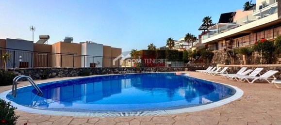 3 bedrooms House in Adeje, Spain No. 22053 10