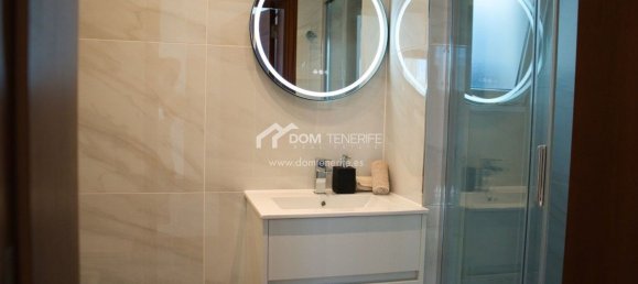 3 bedrooms House in Adeje, Spain No. 22053 33