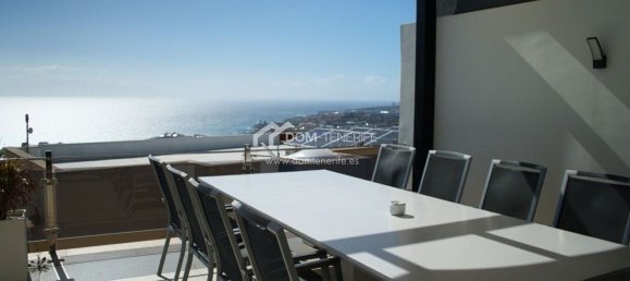 3 bedrooms House in Adeje, Spain No. 22053 21