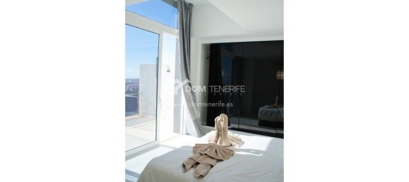 3 bedrooms House in Adeje, Spain No. 22053 47