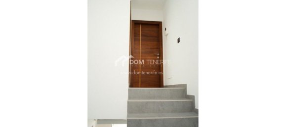 3 bedrooms House in Adeje, Spain No. 22053 39