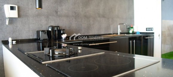 3 bedrooms House in Adeje, Spain No. 22053 26