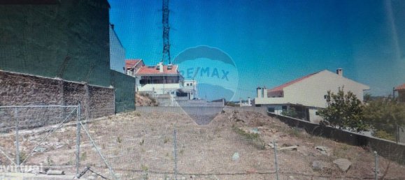 281m² Land in Amadora, Portugal No. 67319 3