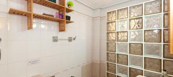 4 غرف نوم فيلا في Torrevieja, Spain رقم 98616 26