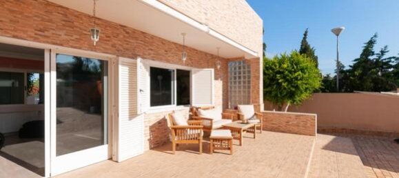 4 غرف نوم فيلا في Torrevieja, Spain رقم 98616 18