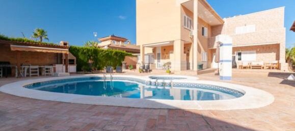 4 غرف نوم فيلا في Torrevieja, Spain رقم 98616 10