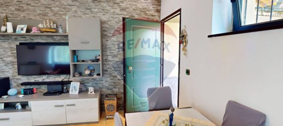 Apartamento de 2 dormitorios en Avegno, Italy No. 32684 30