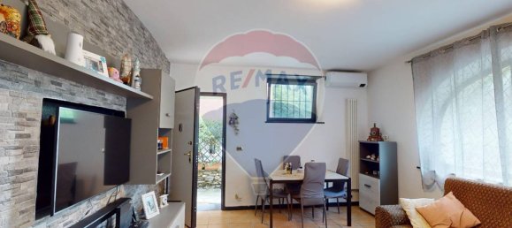 Apartamento de 2 dormitorios en Avegno, Italy No. 32684 33