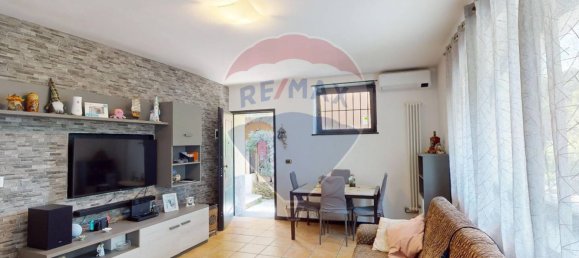 Apartamento de 2 dormitorios en Avegno, Italy No. 32684 32