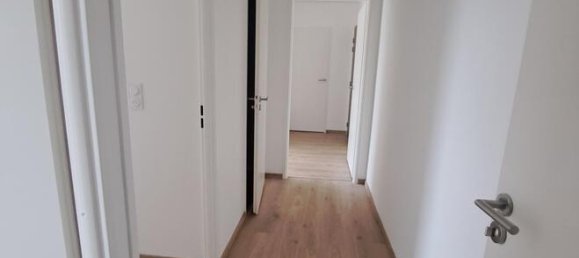 Apartamento de 2 dormitorios en Tinqueux, France No. 84433 11