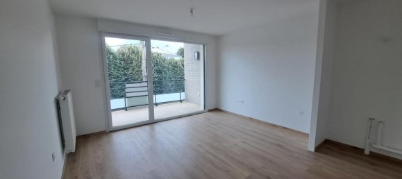 Apartamento de 2 dormitorios en Tinqueux, France No. 84433 8