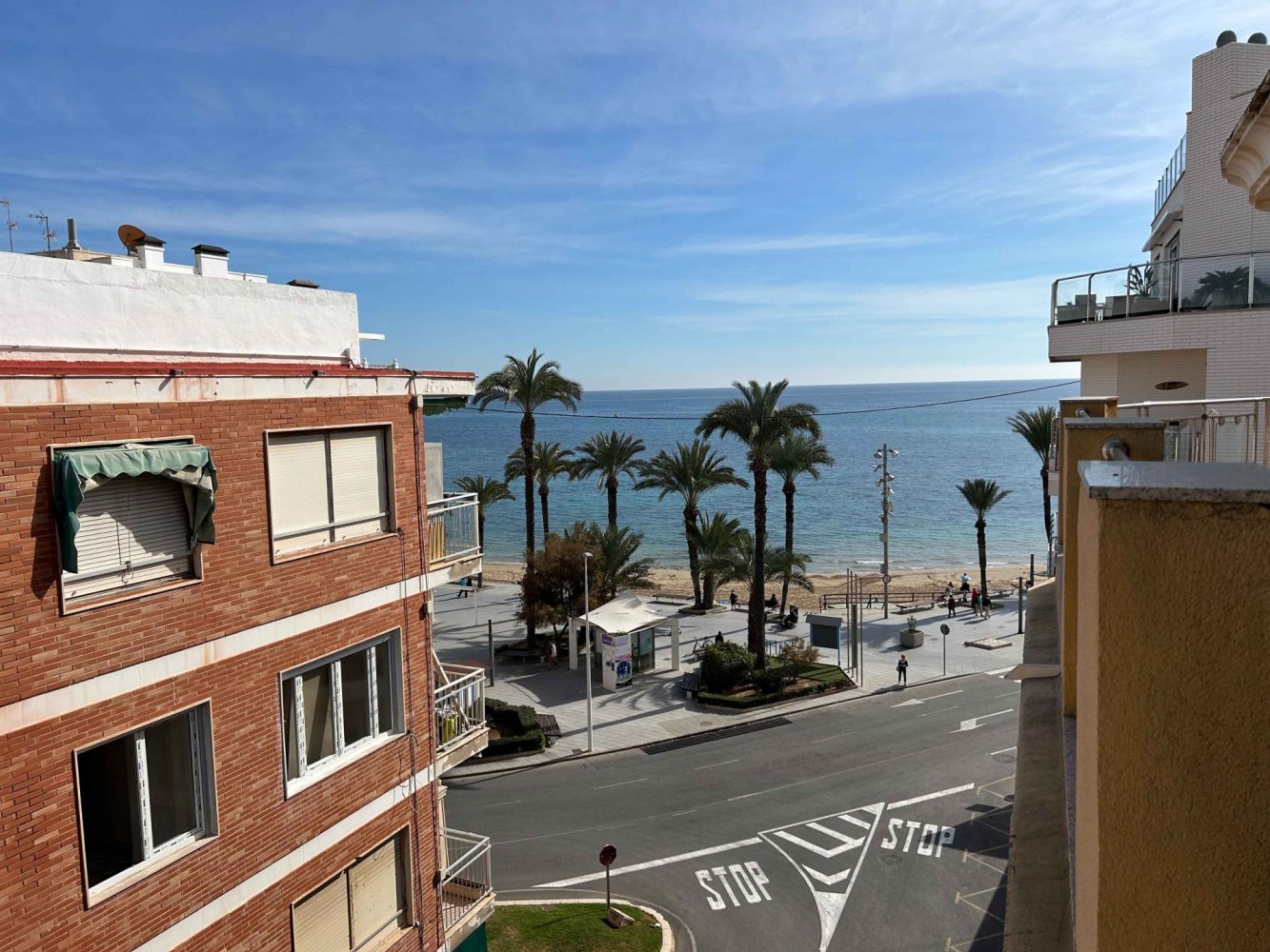 4 bedrooms Apartment in Torrevieja, Spain No. 10979