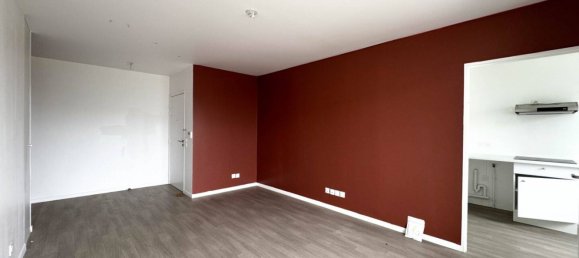 Квартира с 2 спальнями в Бондуфль, Франция № 319448 2