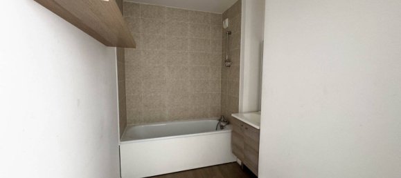 Квартира с 2 спальнями в Бондуфль, Франция № 319448 9