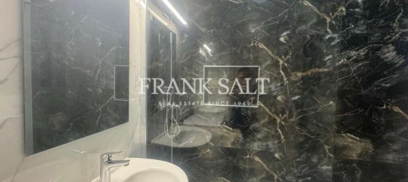 3 bedrooms Penthouse in Xewkija, Malta No. 6093 14