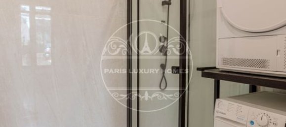 2 chambres Appartement à Paris, France No. 295985 9