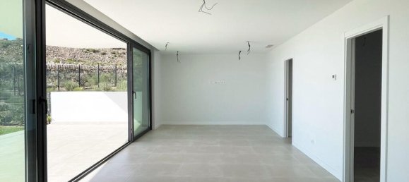 2 Schlafzimmer Wohnung in Benalmadena, Spain, Nr. 186589 2