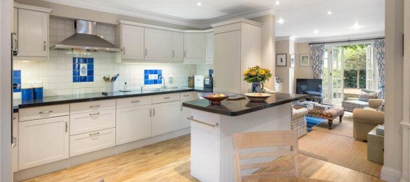 4 bedrooms Commercial property in London, United Kingdom No. 5461 7