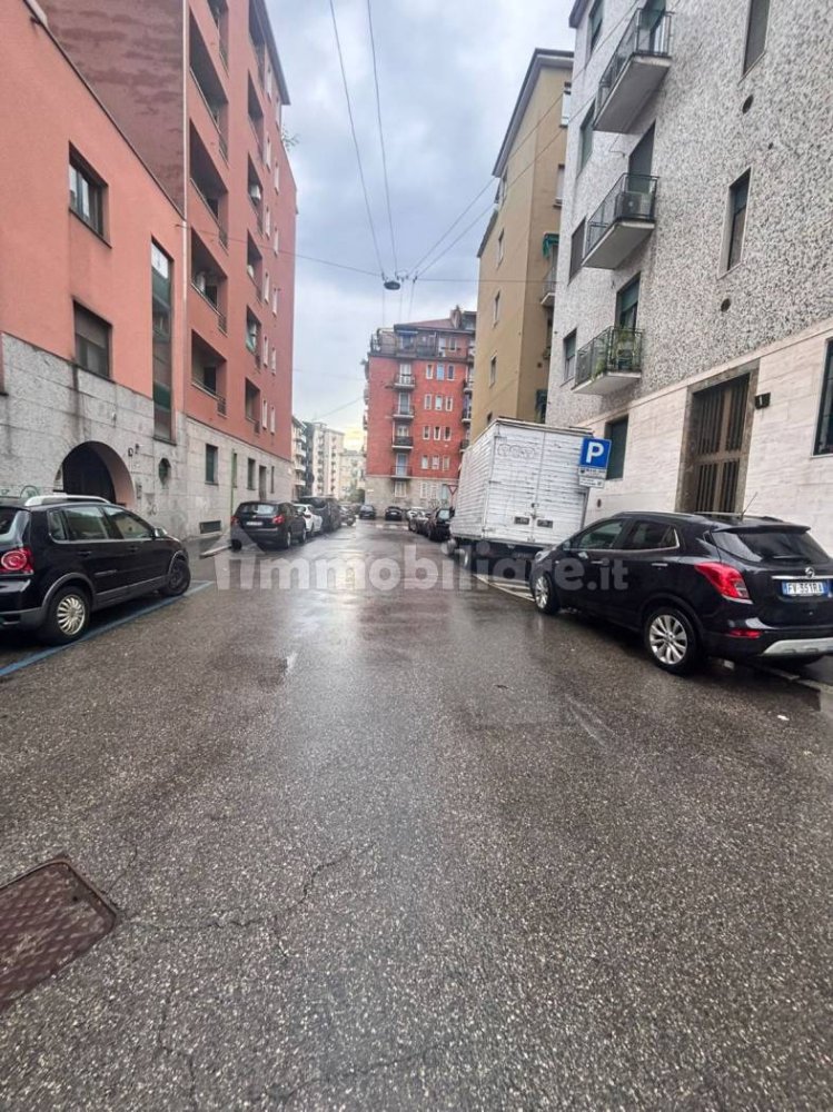 Studio à Milan, Italy No. 313888