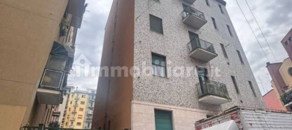 Studio à Milan, Italy No. 313888 2