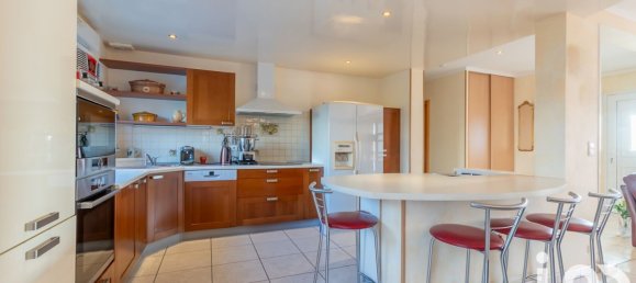 Casa de 5 habitaciónes en Hussigny-Godbrange, France No. 217831 2