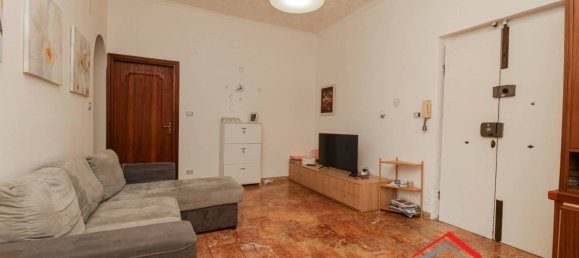 2 bedrooms Apartment in Genoa, Italy No. 307400 6