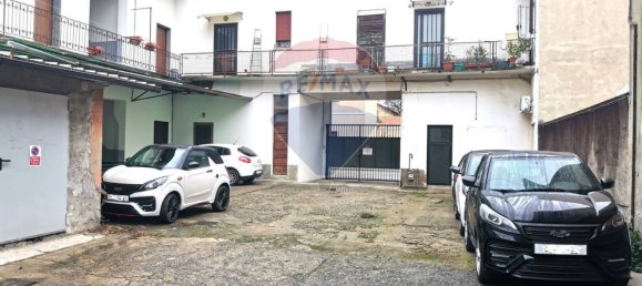 Коммерческая недвижимость 100м² в Бусто Арсицио, Италия № 121375 3