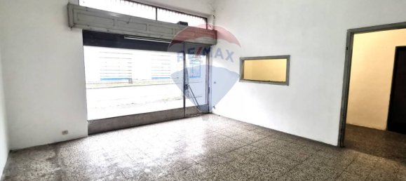 Коммерческая недвижимость 100м² в Бусто Арсицио, Италия № 121375 4