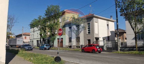 Коммерческая недвижимость 100м² в Бусто Арсицио, Италия № 121375 20