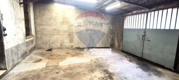 Коммерческая недвижимость 100м² в Бусто Арсицио, Италия № 121375 2