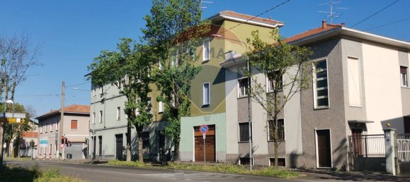 Коммерческая недвижимость 100м² в Бусто Арсицио, Италия № 121375 18