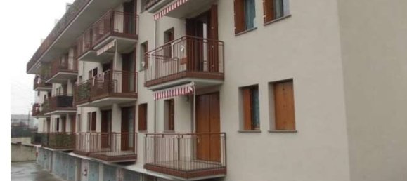 1 bedroom Apartment in Limbiate, Italy No. 285782 4