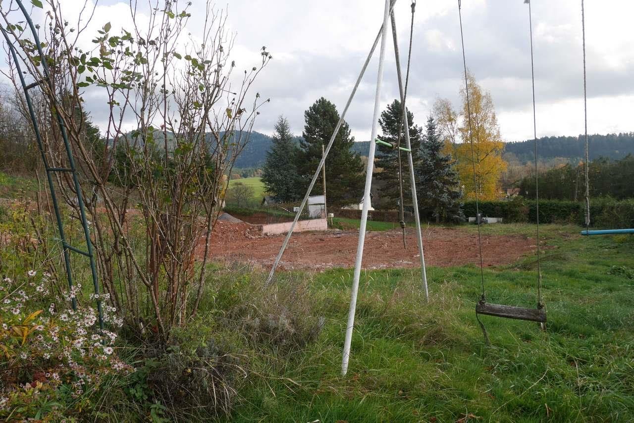 Terreno en Saint-Die-des-Vosges, France 1218 m² No. 90361