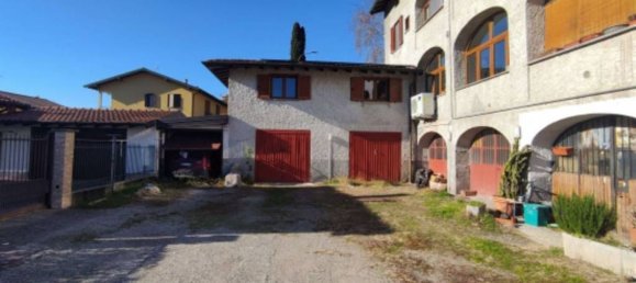 2-Zimmer Wohnung in Cuveglio, Italy, Nr. 334137 3
