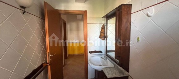 Apartamento de 3 dormitorios en Morlupo, Italy No. 375482 13