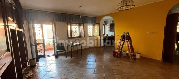 Apartamento de 3 dormitorios en Morlupo, Italy No. 375482 2