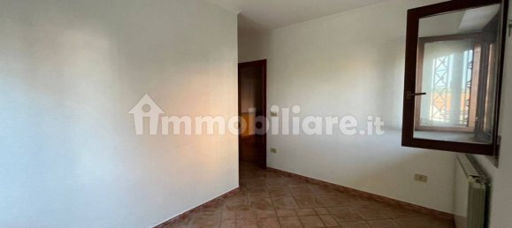 Apartamento de 3 dormitorios en Morlupo, Italy No. 375482 10