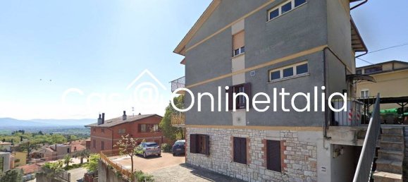 2 chambres Appartement à Perugia, Italy No. 194504 2