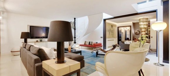 3 Schlafzimmer Villa in Paris, France, Nr. 171845 4