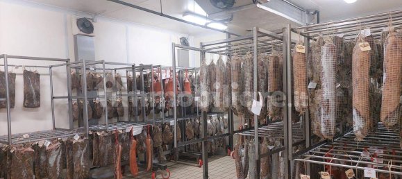 5غرفة مستودع في Foligno, Italy رقم 46124 7