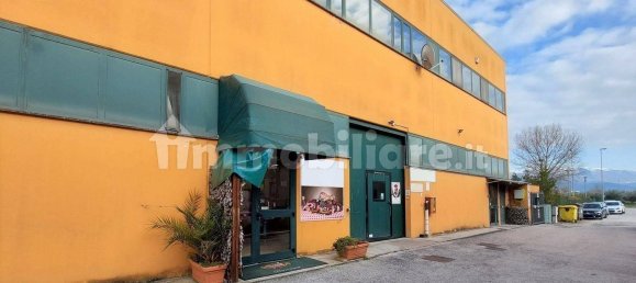 5غرفة مستودع في Foligno, Italy رقم 46124 17