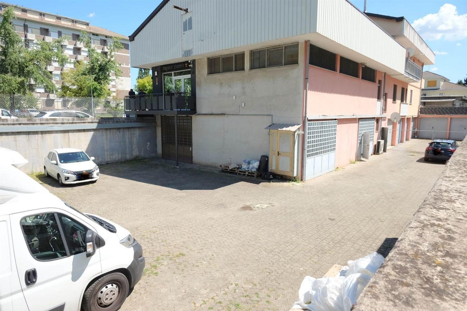 Склад 185м² в Гарбаньяте Миланезе, Италия № 278391