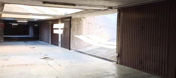 Garagem em Monza, Italy 12 m² N.º 29539 4