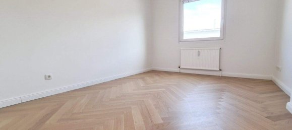 3 rooms Apartment in Favoriten, Austria No. 176355 5