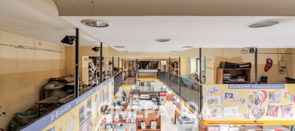 3 rooms Commercial property in Pomigliano d'Arco, Italy No. 306357 15