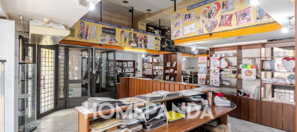 3 rooms Commercial property in Pomigliano d'Arco, Italy No. 306357 3