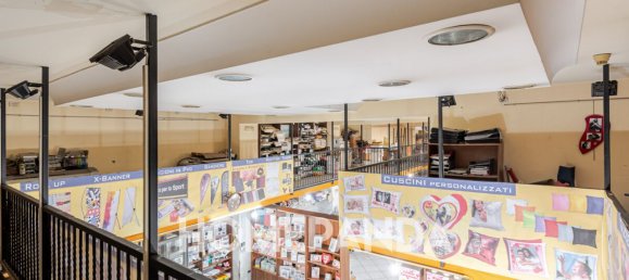 3 rooms Commercial property in Pomigliano d'Arco, Italy No. 306357 14