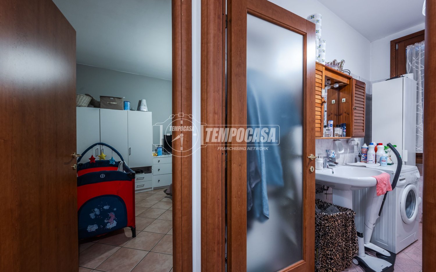 1 غرف نوم شقة في Medesano, Italy رقم 220308