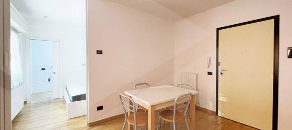 Apartamento de 2 habitaciónes en Bologna, Italy No. 17737 11
